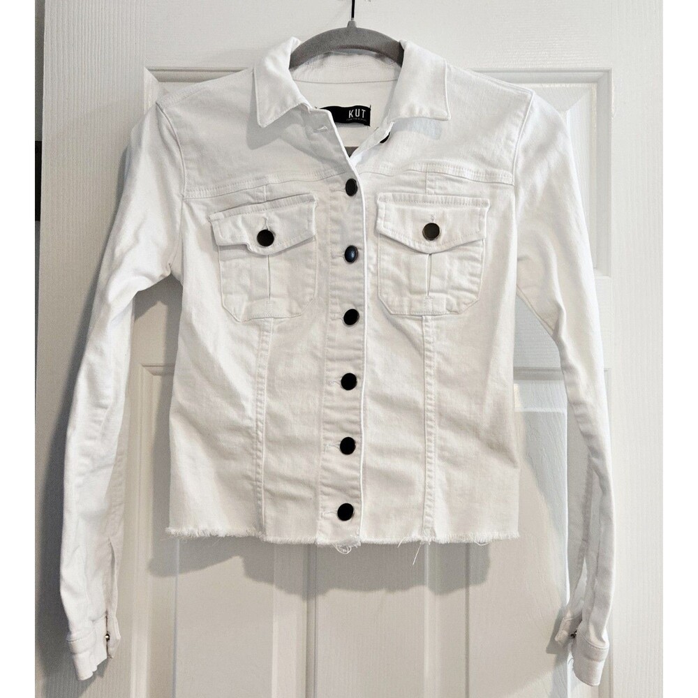 KUT FROM THE KLOTH Kara White Denim Jacket Size XS Frayed Raw Hem Crop Stretch